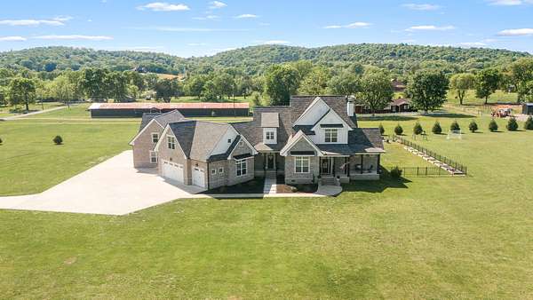 5.66 Acres of Land with Home for Sale in Milton, Tennessee