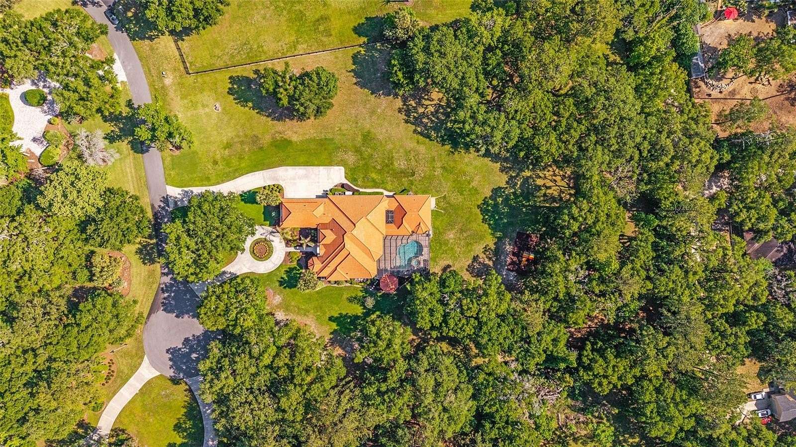 5 Acres of Land with Home for Sale in Ocala, Florida