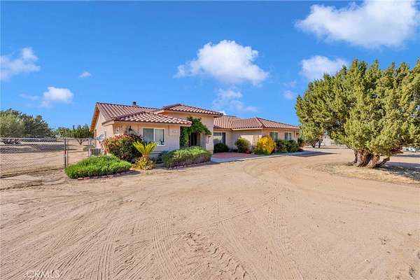 1.52 Acres of Land with Home for Sale in Oak Hills, California