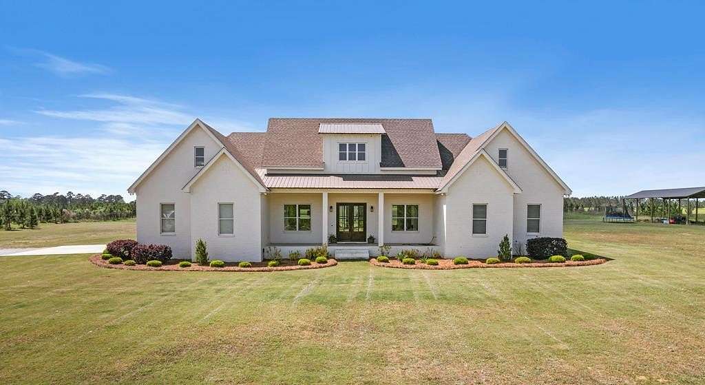 10 Acres of Land with Home for Sale in Headland, Alabama