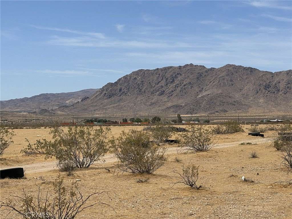 20 Acres of Land for Sale in Lucerne Valley, California