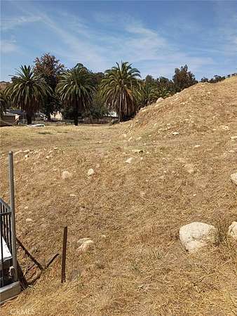 0.1 Acres of Land for Sale in Lake Elsinore, California