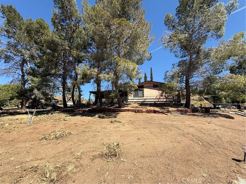 2.51 Acres of Land with Home for Sale in Acton, California