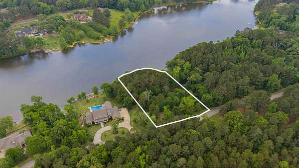 2 Acres of Residential Land for Sale in Longview, Texas