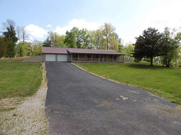 11 Acres of Land with Home for Sale in Hardyville, Kentucky