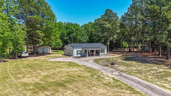 1.9 Acres of Land with Home for Sale in Mineola, Texas