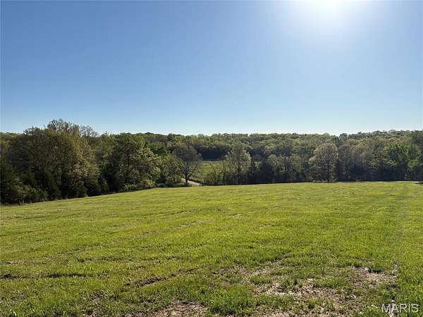 19.3 Acres of Land for Sale in Linn, Missouri