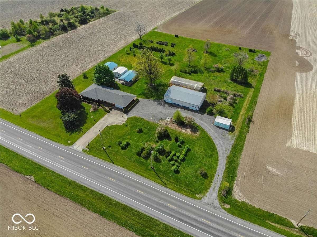 3.76 Acres of Land with Home for Sale in Kokomo, Indiana