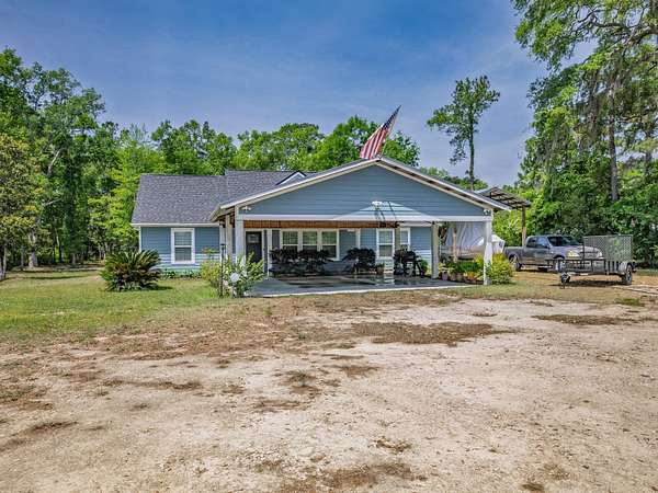 3.82 Acres of Land with Home for Sale in Crawfordville, Florida