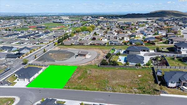 0.3 Acres of Residential Land for Sale in Kennewick, Washington