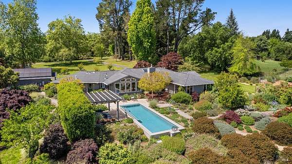 2.38 Acres of Land with Home for Sale in Sebastopol, California