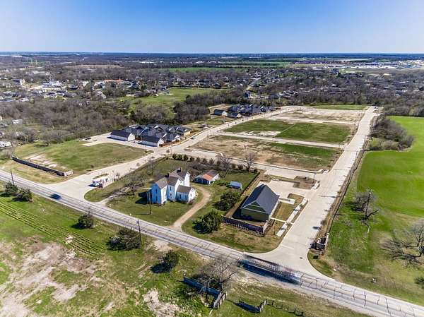 17 Acres of Land for Sale in Waxahachie, Texas