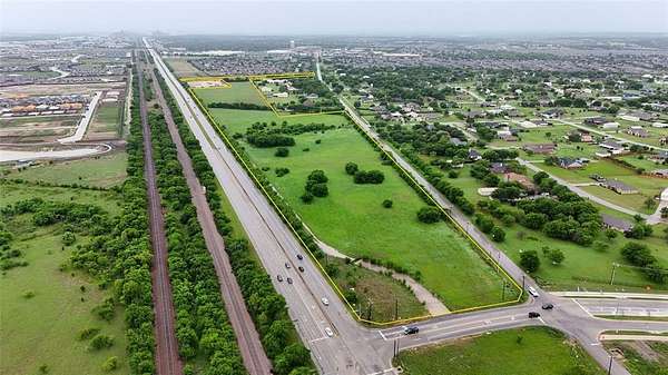 34.6 Acres of Mixed-Use Land for Sale in Fort Worth, Texas
