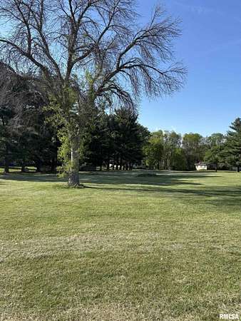 1.13 Acres of Residential Land for Sale in Jacksonville, Illinois