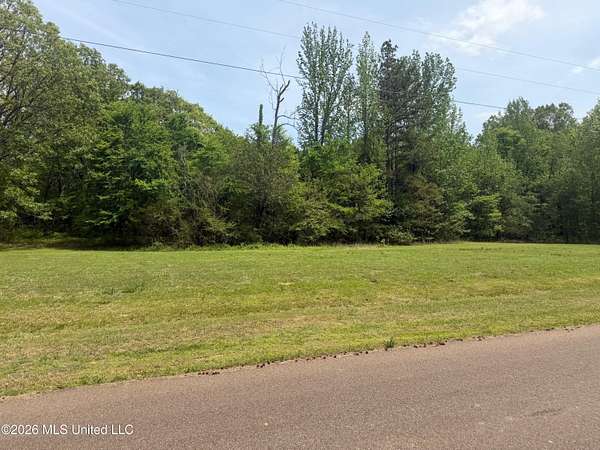 2 Acres of Residential Land for Sale in Byhalia, Mississippi