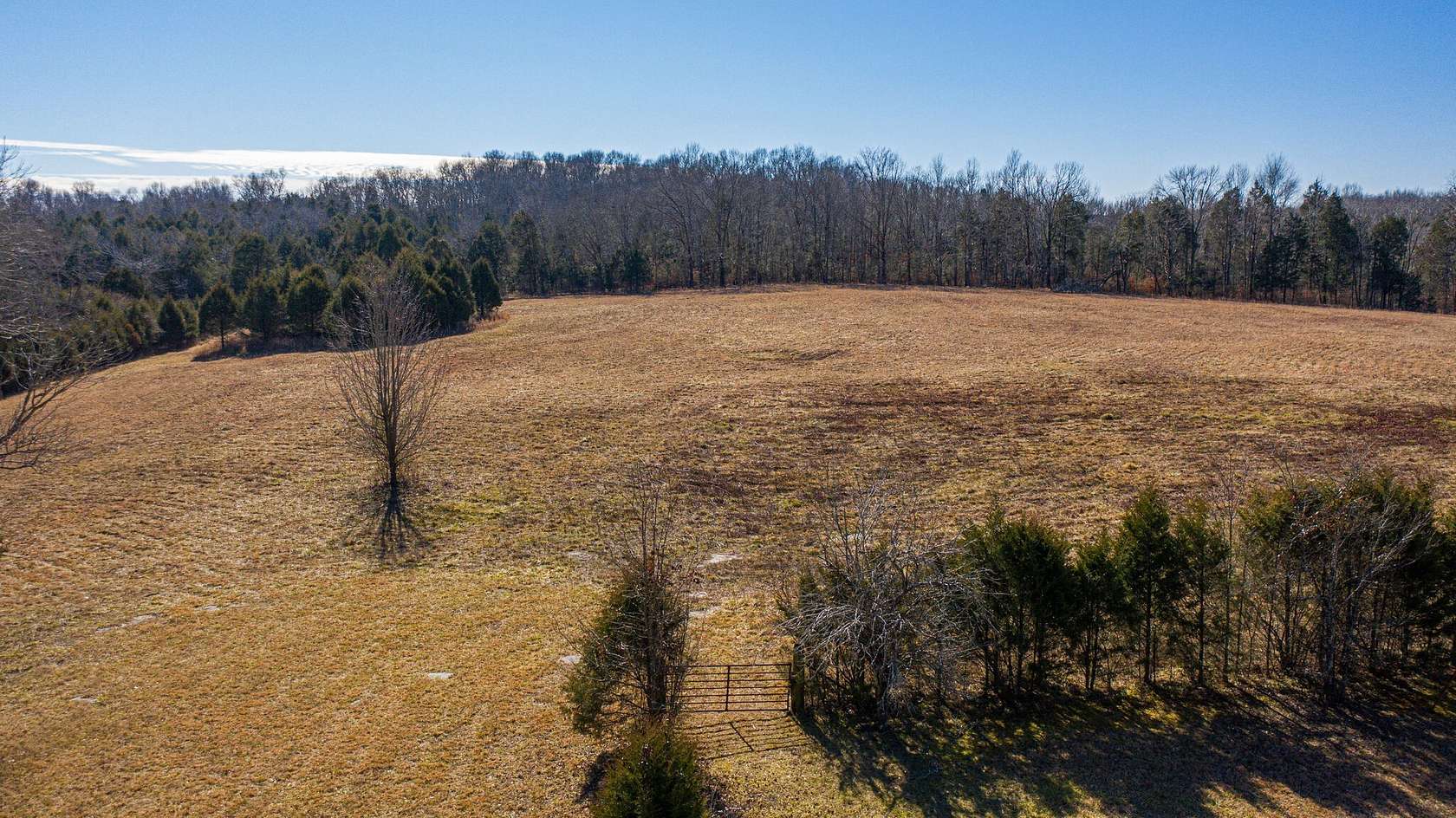 49.9 Acres of Agricultural & Residential Land for Sale in Lebanon, Tennessee