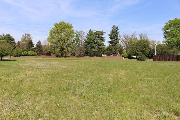 0.55 Acres of Residential Land for Auction in Murfreesboro, Tennessee