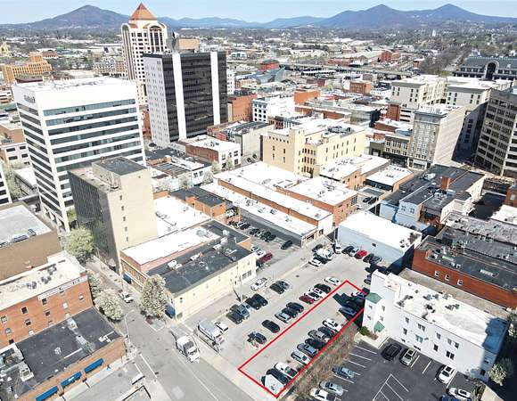 0.13 Acres of Commercial Land for Sale in Roanoke, Virginia