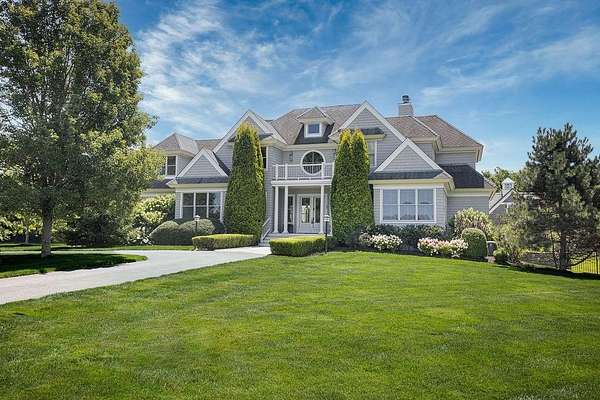 3 Acres of Land with Home for Sale in Portsmouth, Rhode Island