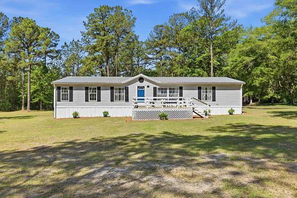 5.54 Acres of Land with Home for Sale in Monticello, Florida