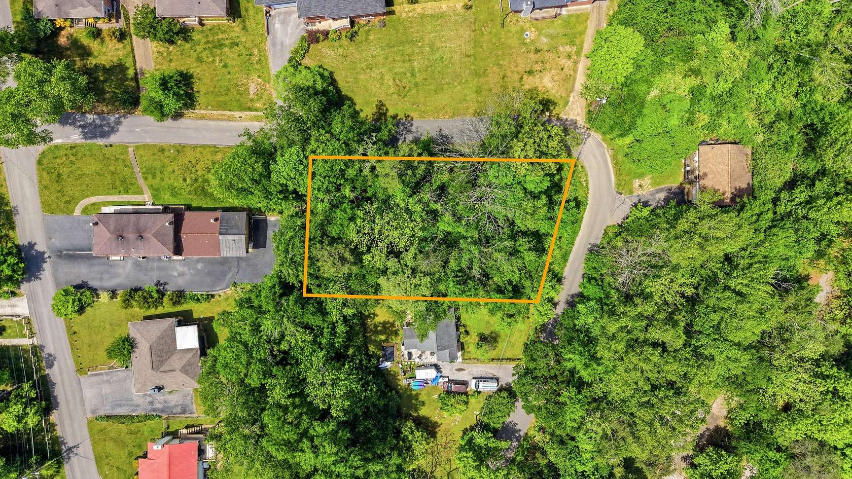 0.31 Acres of Residential Land for Sale in Chattanooga, Tennessee