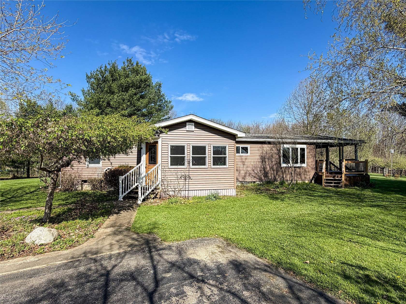 13.5 Acres of Land with Home for Sale in Saegertown, Pennsylvania