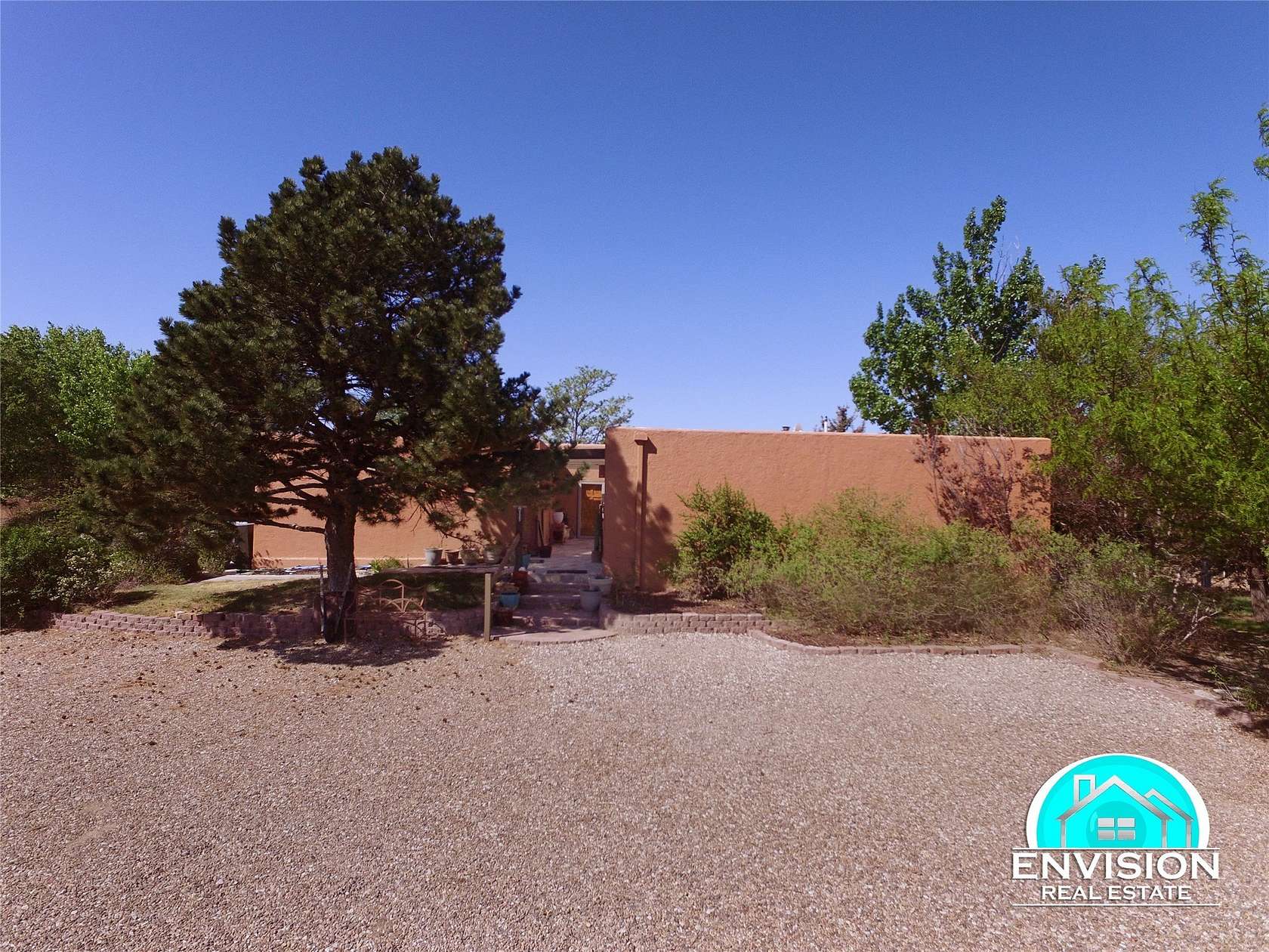 2.5 Acres of Land with Home for Sale in Garden City, Kansas