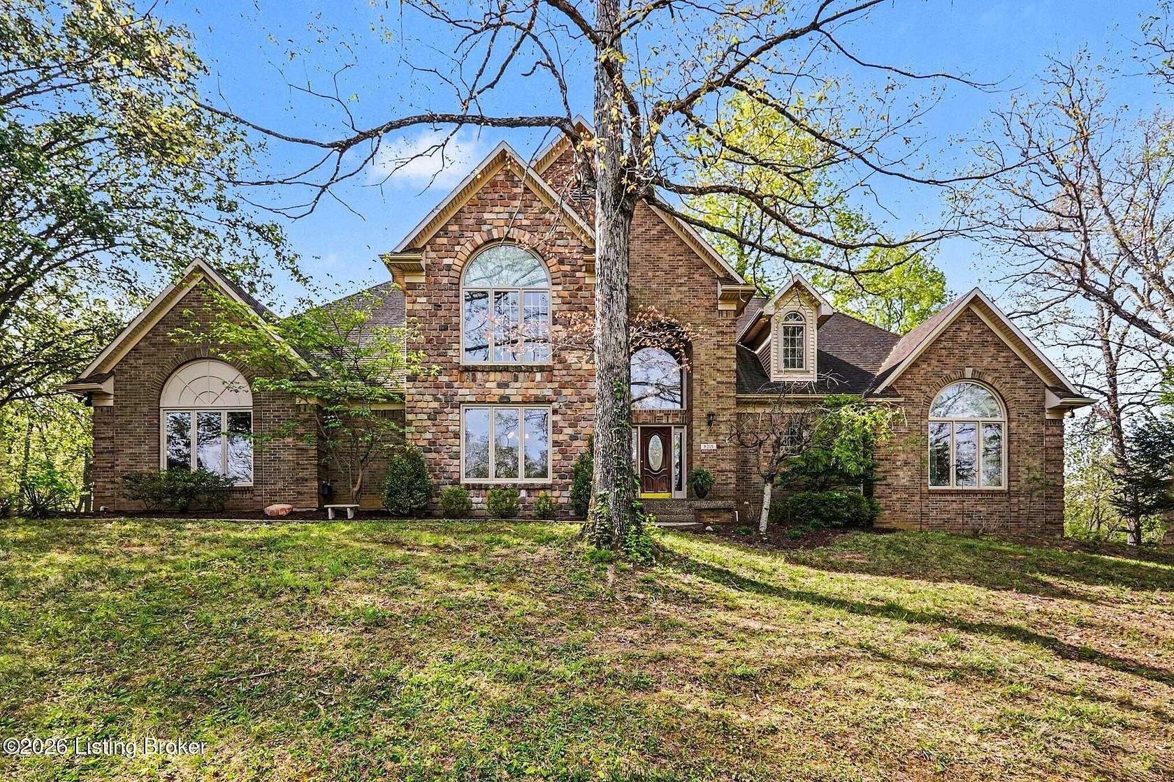 4.83 Acres of Land with Home for Sale in Louisville, Kentucky