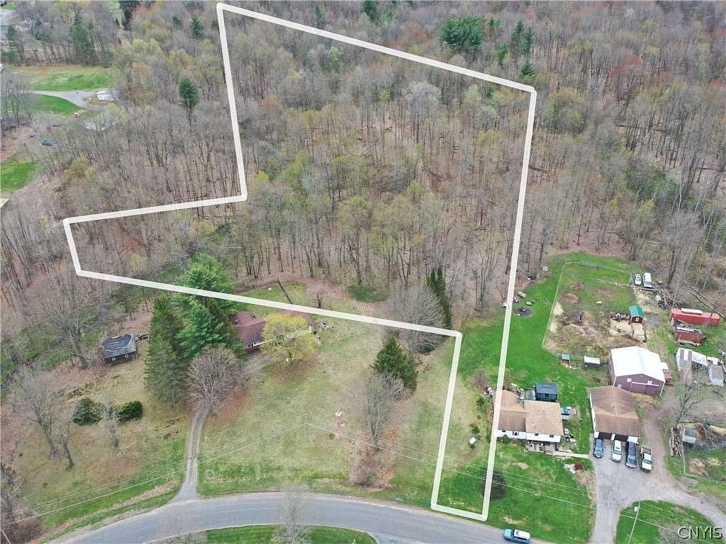 4 Acres of Residential Land for Sale in Fulton, New York