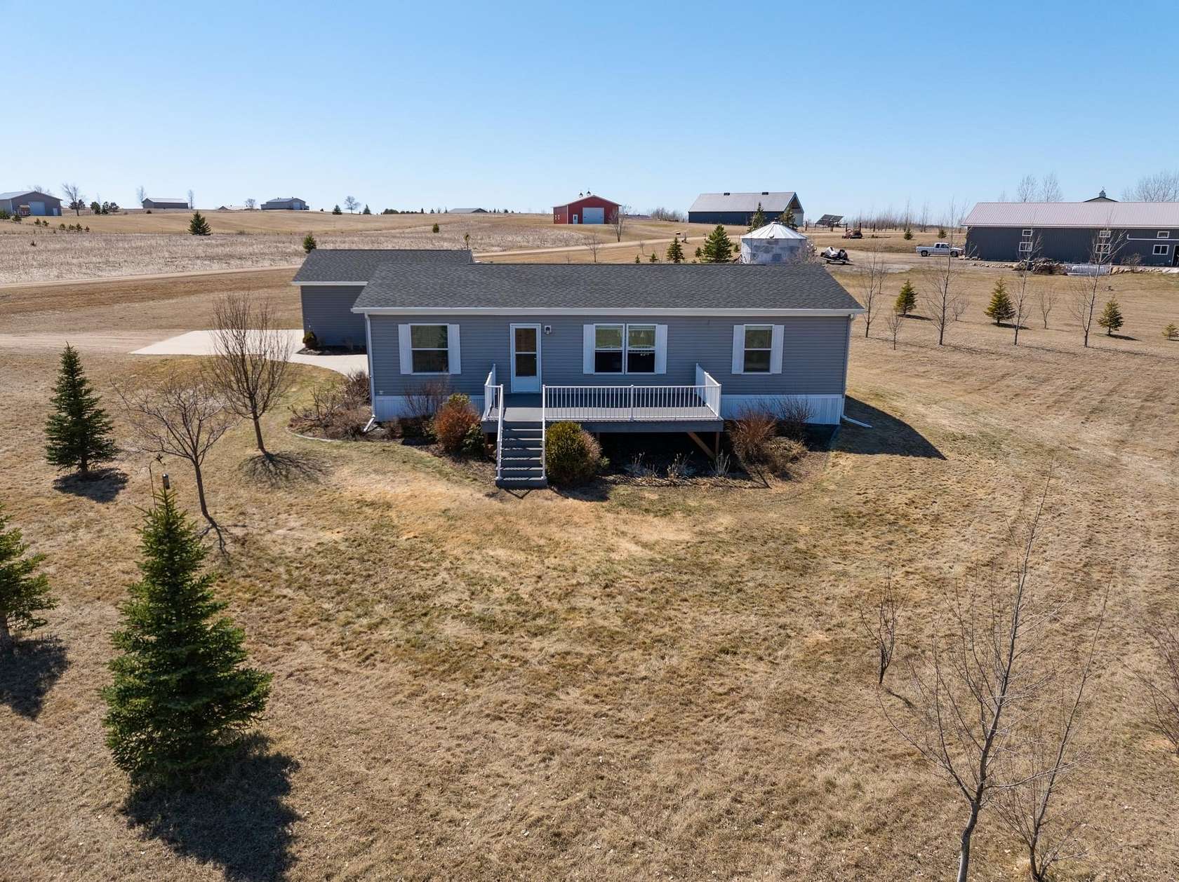 2.7 Acres of Land with Home for Sale in Audubon, Minnesota