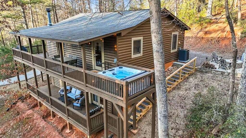 2.79 Acres of Land with Home for Sale in Blue Ridge, Georgia