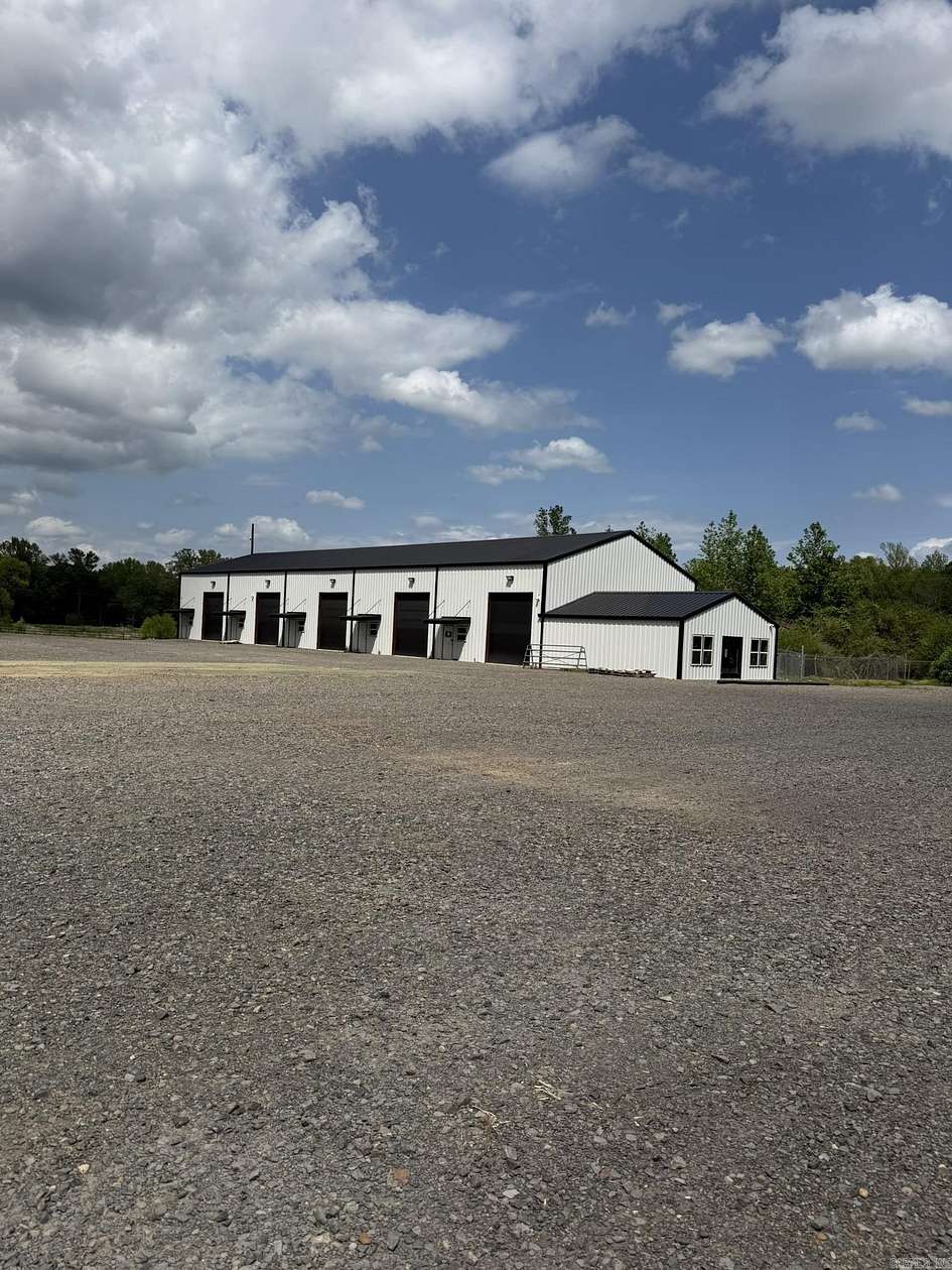 30 Acres of Improved Mixed-Use Land for Sale in Magnolia, Arkansas