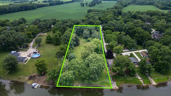 2.57 Acres of Land with Home for Sale in Custer Park, Illinois