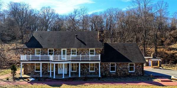 19.5 Acres of Land for Sale in Parkersburg, West Virginia