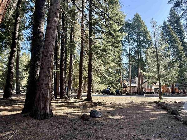 0.48 Acres of Land for Sale in Lake Almanor Country Club, California