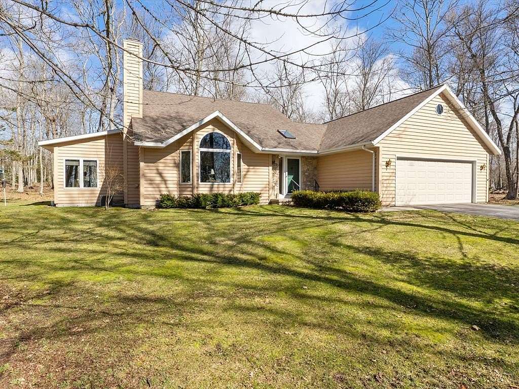 1.56 Acres of Land with Home for Sale in Sturgeon Bay, Wisconsin