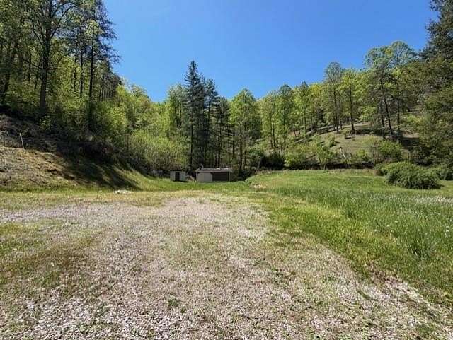 22 Acres of Land for Sale in Inez, Kentucky