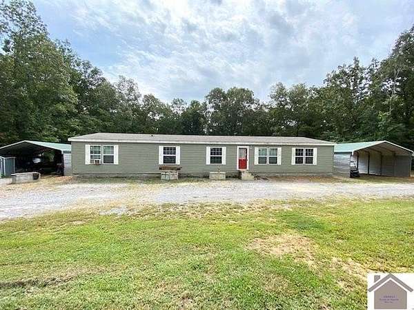 2.58 Acres of Land with Home for Sale in Benton, Kentucky