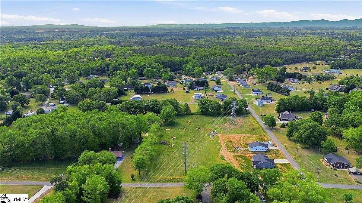 1.2 Acres of Residential Land for Sale in Inman, South Carolina