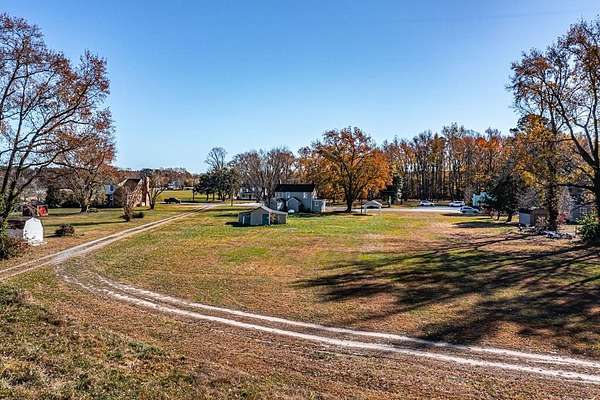 1 Acre of Land for Sale in Irvington, Virginia