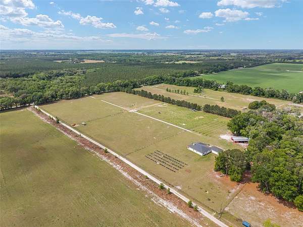 20 Acres of Land with Home for Sale in Wellborn, Florida