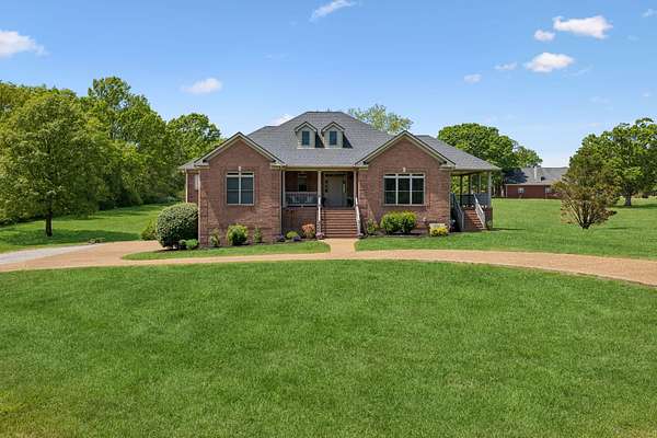 2.2 Acres of Land with Home for Sale in Mount Juliet, Tennessee