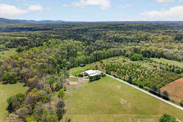 8.46 Acres of Land with Home for Sale in Crossville, Tennessee