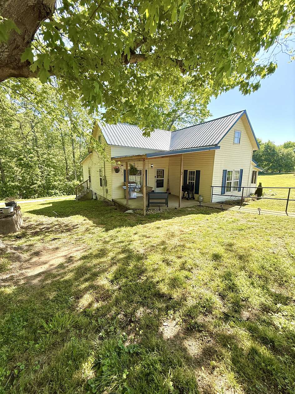 1.62 Acres of Land with Home for Sale in Westpoint, Tennessee