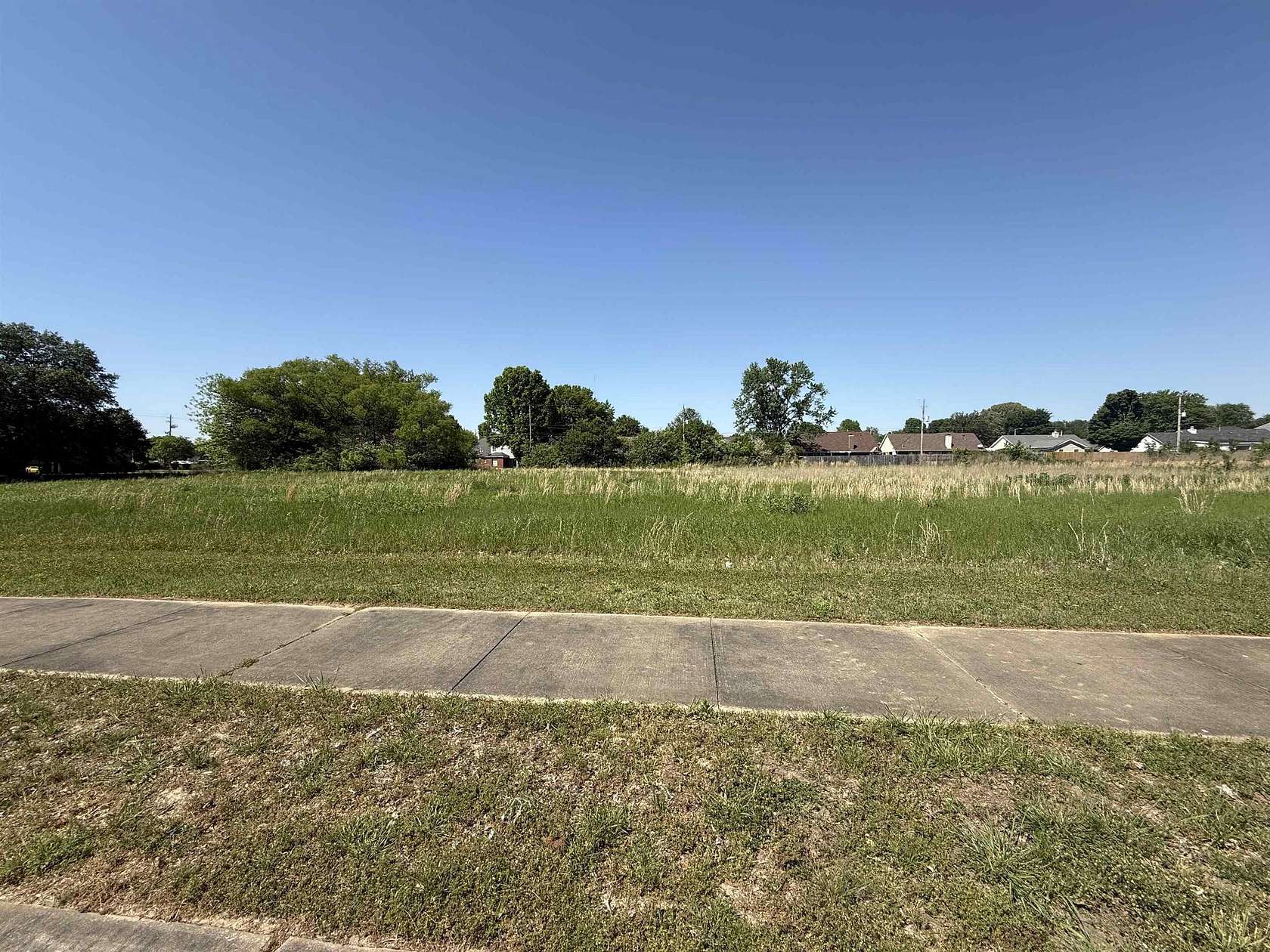 2.67 Acres of Residential Land for Sale in Memphis, Tennessee