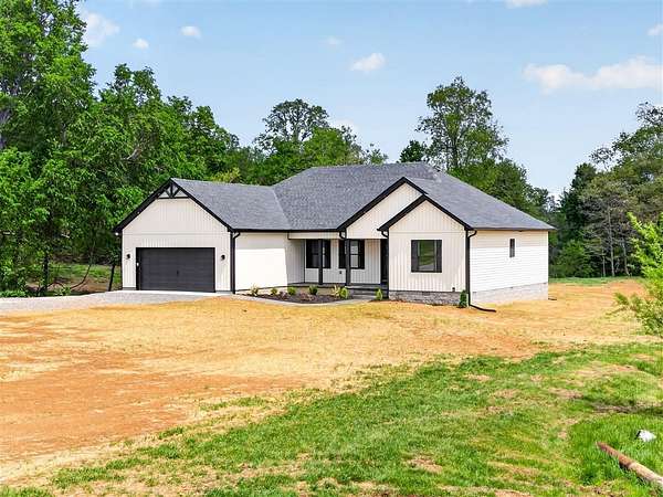 2 Acres of Land with Home for Sale in Auburn, Kentucky