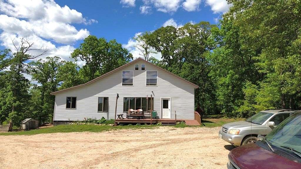 30 Acres of Land with Home for Sale in La Plata, Missouri