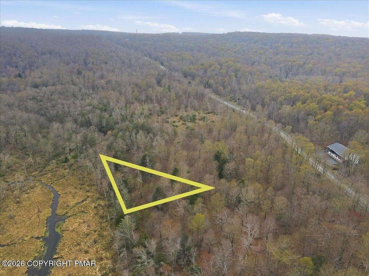 0.33 Acres of Residential Land for Sale in Tobyhanna, Pennsylvania