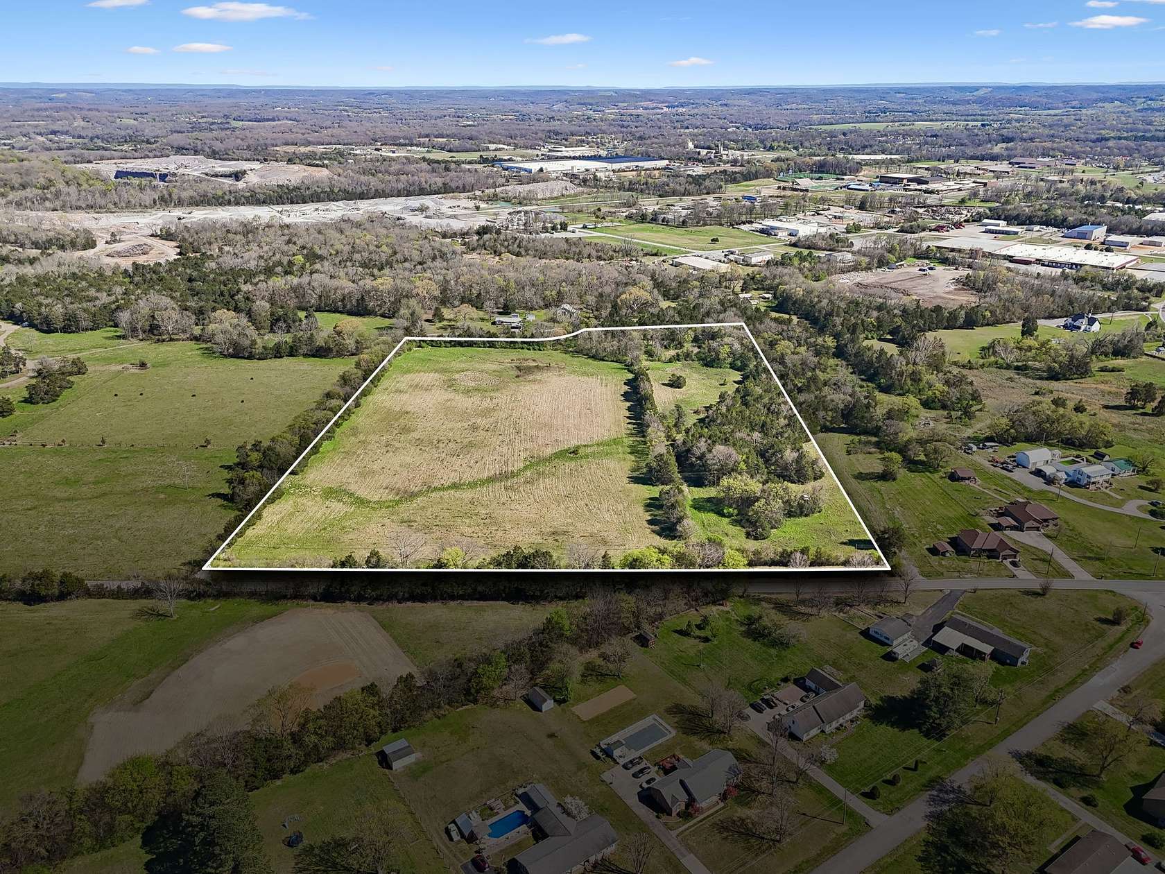 17.5 Acres of Land for Sale in Shelbyville, Tennessee