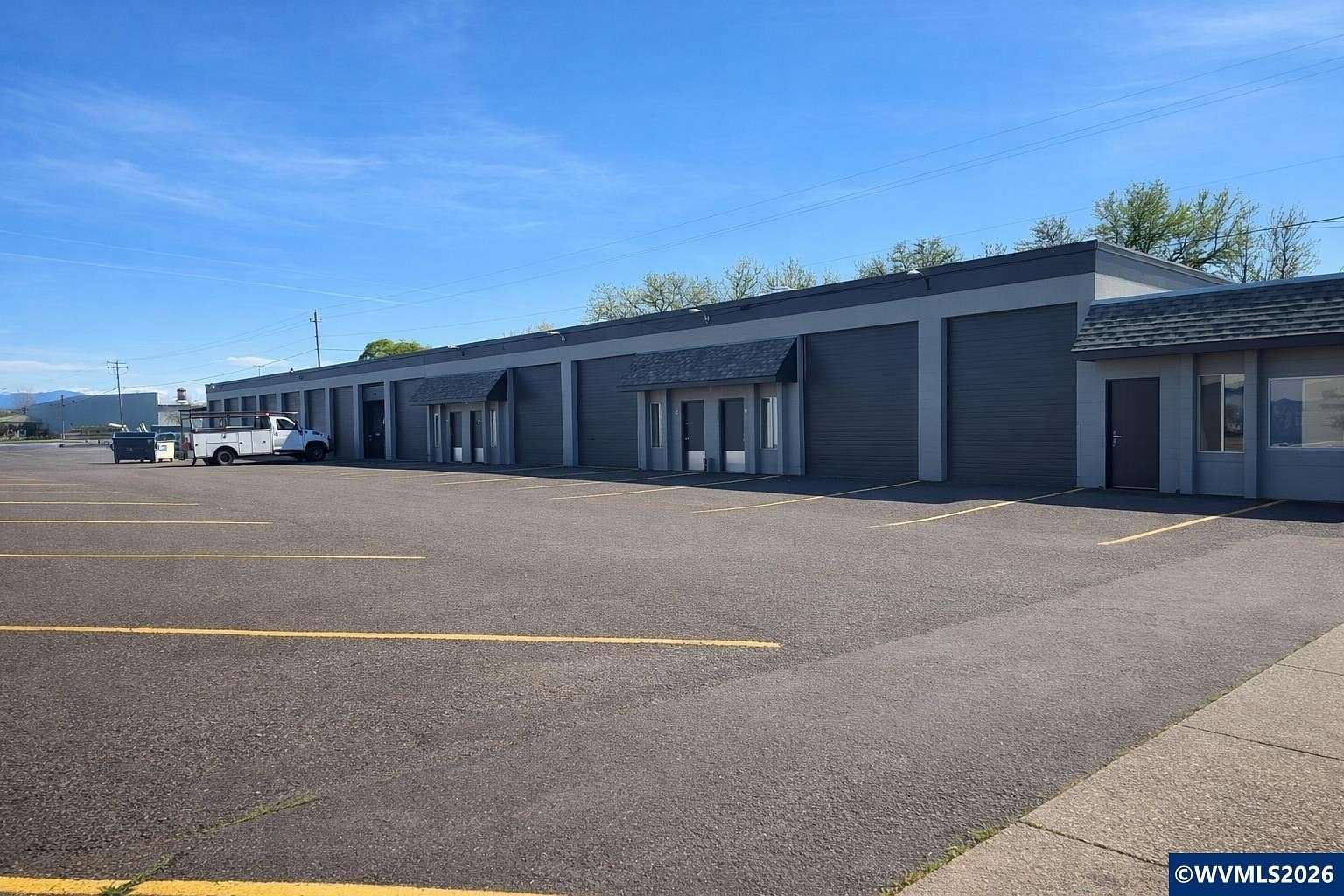 2.9 Acres of Improved Commercial Land for Sale in Lebanon, Oregon